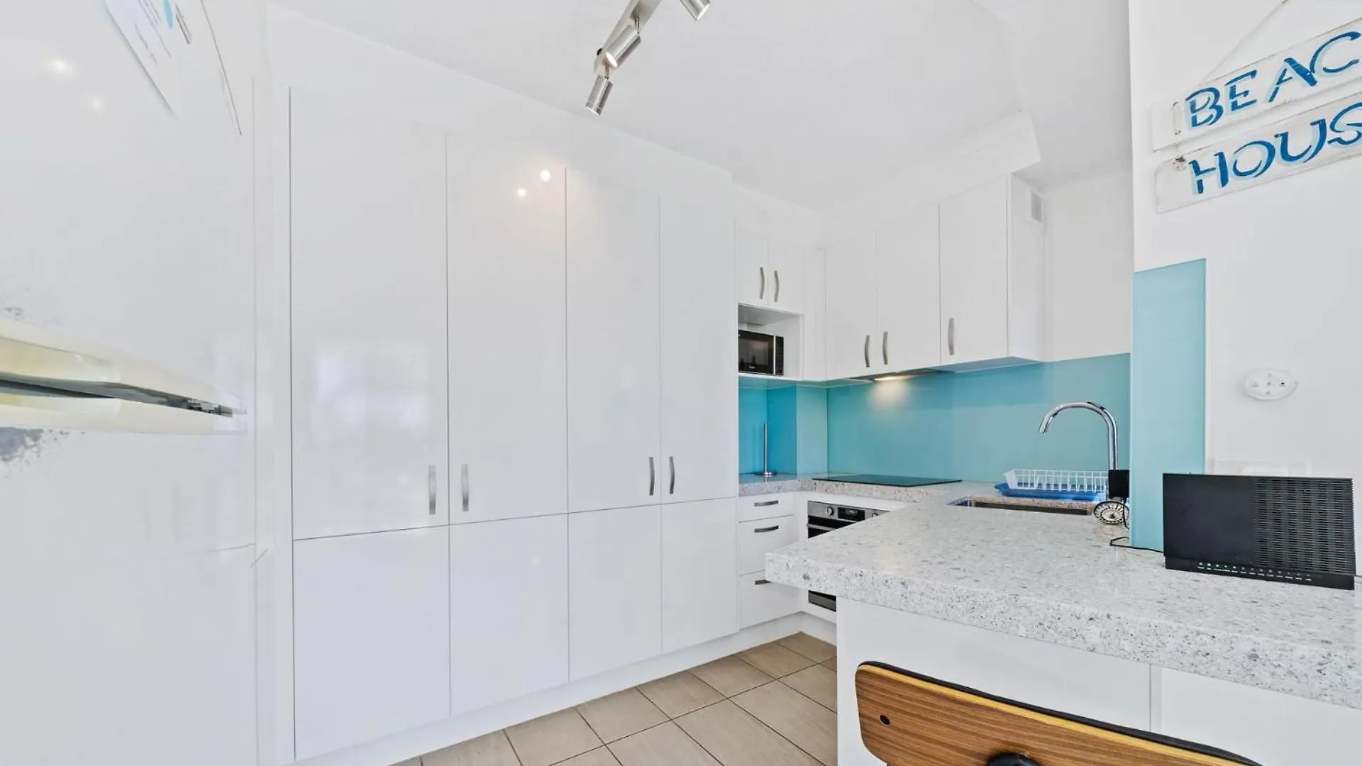 Mooloomba Four Apartment Point Lookout
